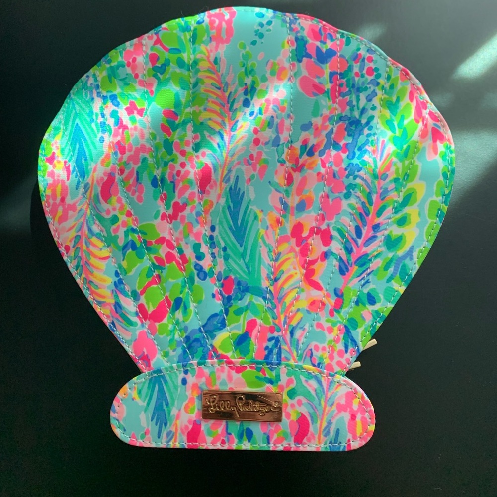 Catch The Wave Lily Pulitzer Cosmetic Bag and Brushes